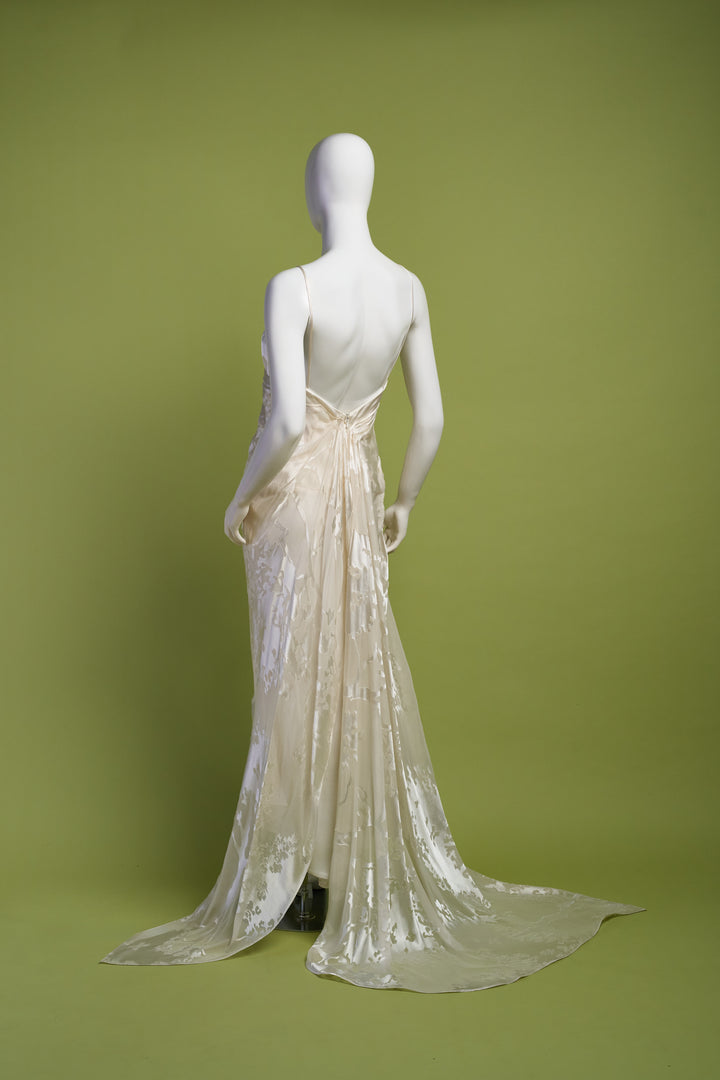 Abito da sposa in pura seta